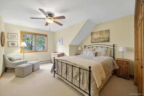 299 Zane Grey Way Barryville NY 12719