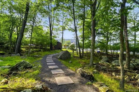 299 Zane Grey Way Barryville NY 12719