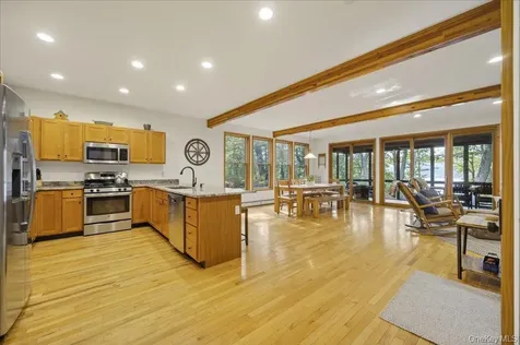 299 Zane Grey Way Barryville NY 12719