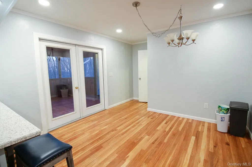 176 Gardnerville Road New Hampton NY 10958