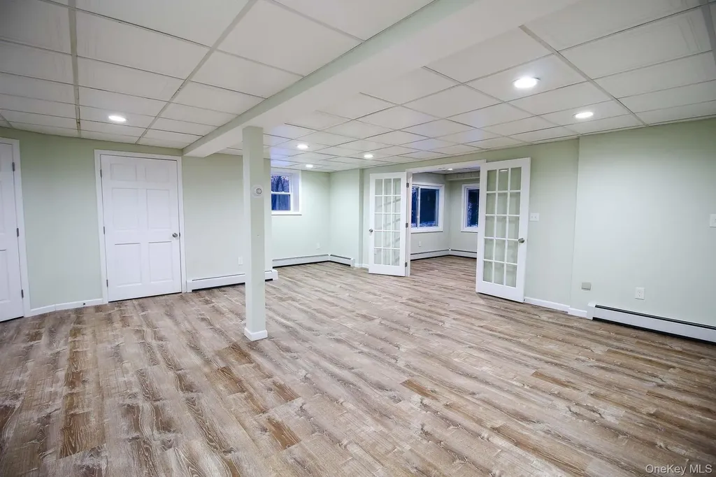 176 Gardnerville Road New Hampton NY 10958