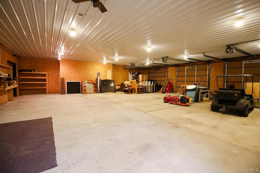 176 Gardnerville Road New Hampton NY 10958