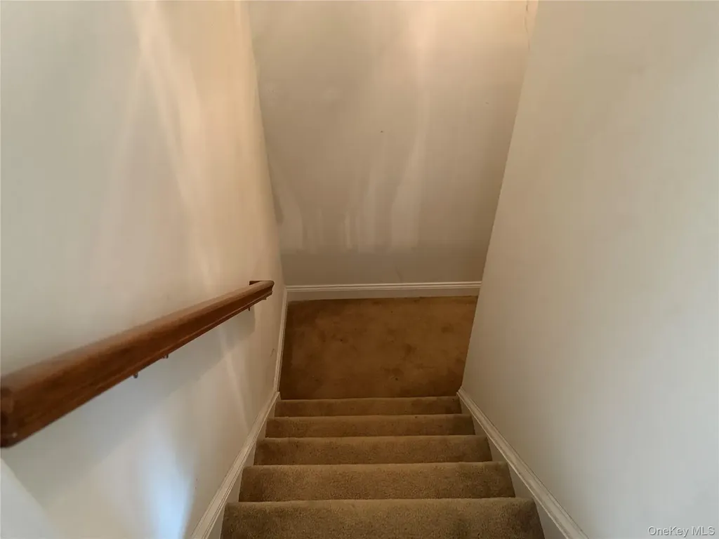 15 Evan Court Fishkill NY 12524
