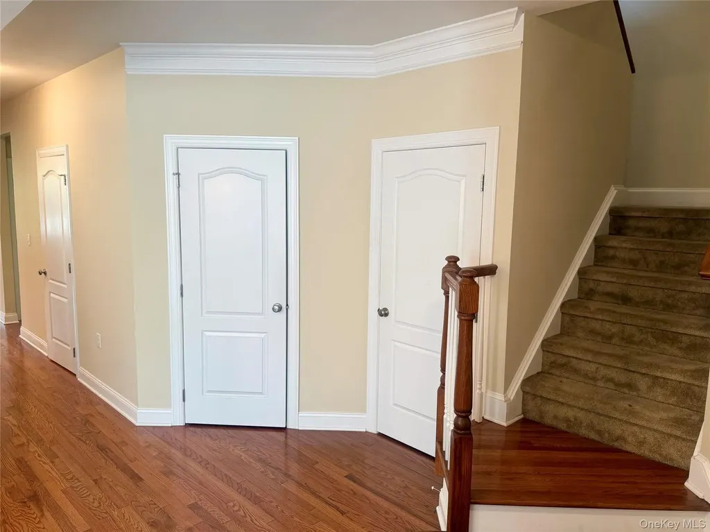 15 Evan Court Fishkill NY 12524