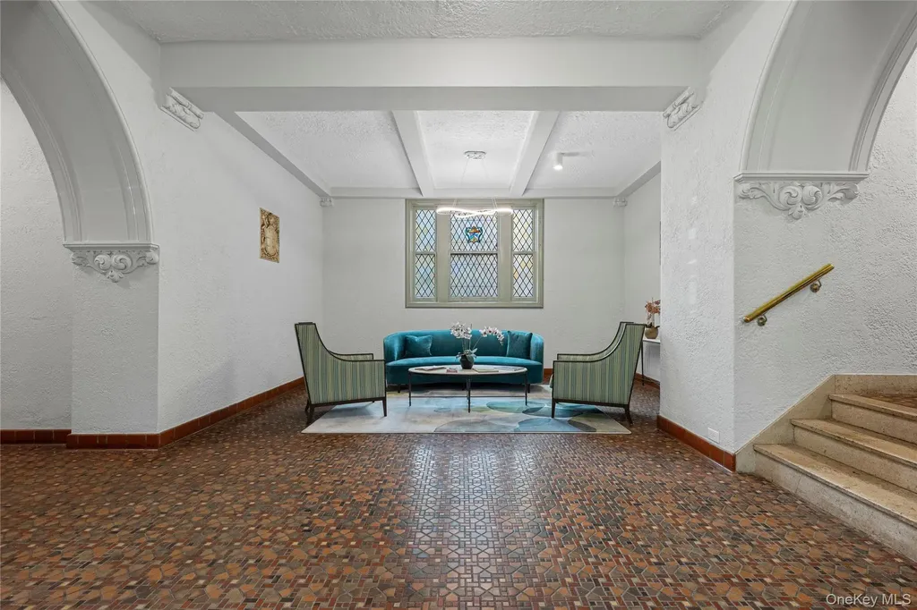 1440 Midland Avenue Bronxville NY 10708