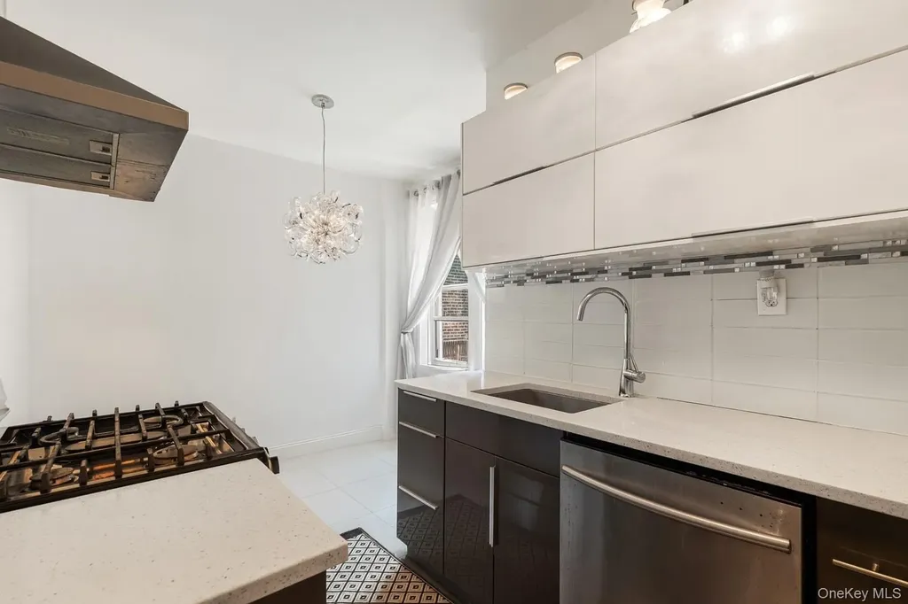 1440 Midland Avenue Bronxville NY 10708
