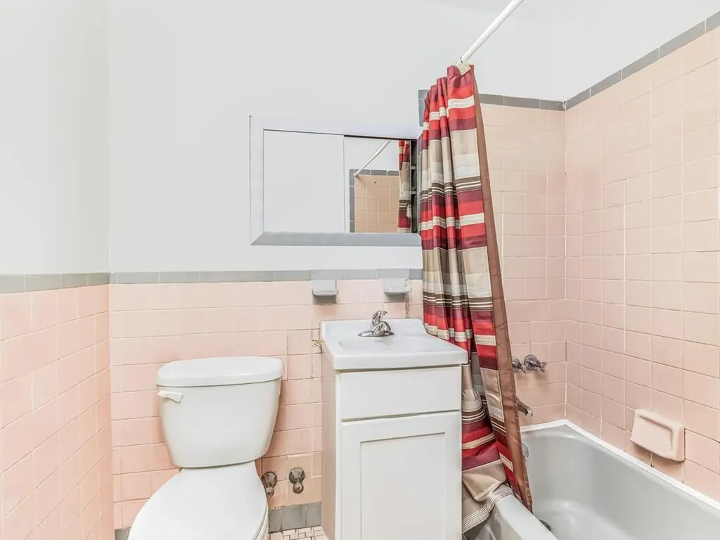 3039 Ely Avenue Bronx NY 10469