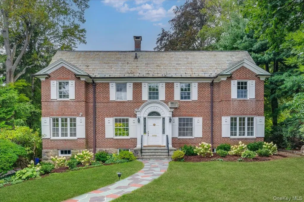 120 Lyncroft Road New Rochelle NY 10804