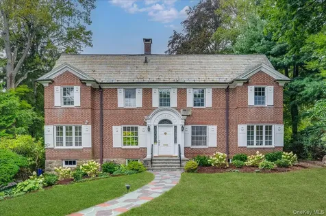120 Lyncroft Road New Rochelle NY 10804