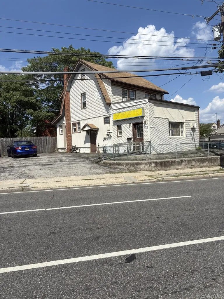 95 Franklin Avenue Valley Stream NY 11580