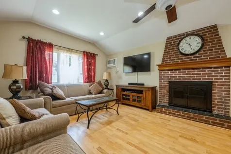 15 Budd Court Bethpage NY 11714