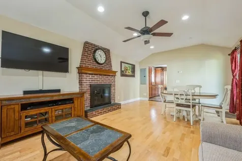 15 Budd Court Bethpage NY 11714