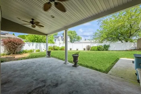 15 Budd Court Bethpage NY 11714