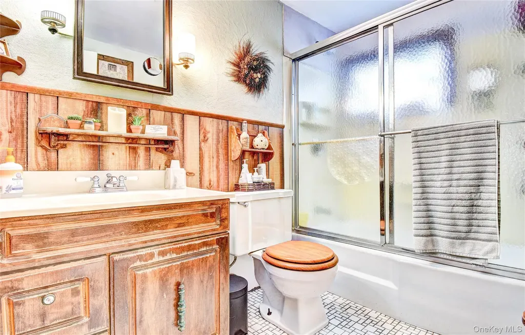 5 Orchard Trail Monroe NY 10950
