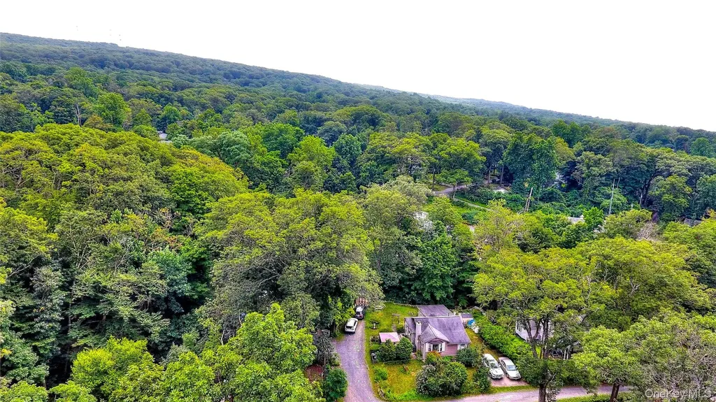 5 Orchard Trail Monroe NY 10950