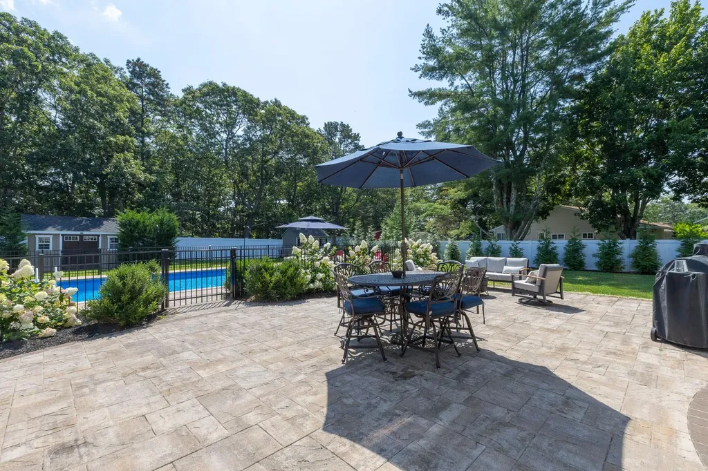 45 Old Saddle Road Ridge NY 11961