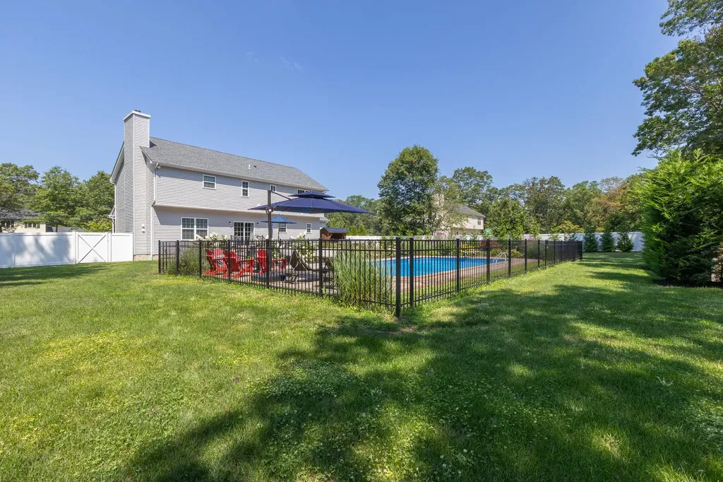 45 Old Saddle Road Ridge NY 11961