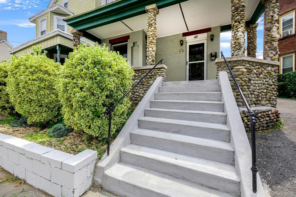 49 Overlook Place Newburgh NY 12550