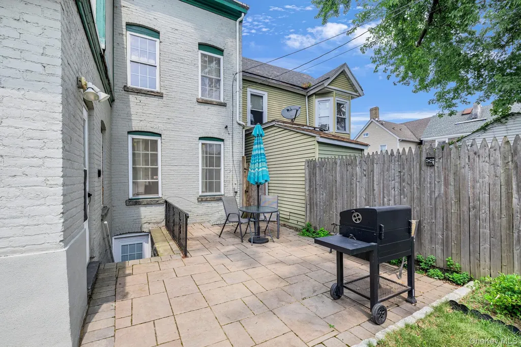 49 Overlook Place Newburgh NY 12550