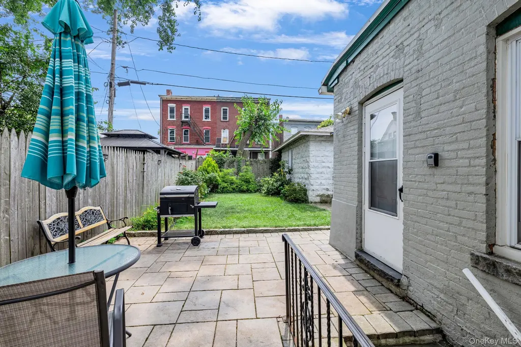 49 Overlook Place Newburgh NY 12550