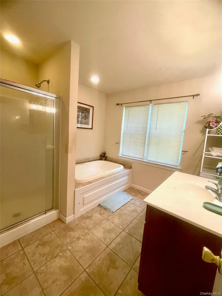 24 3rd Street Middletown NY 10940