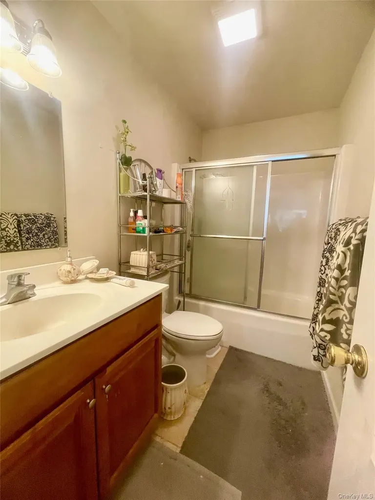 24 3rd Street Middletown NY 10940