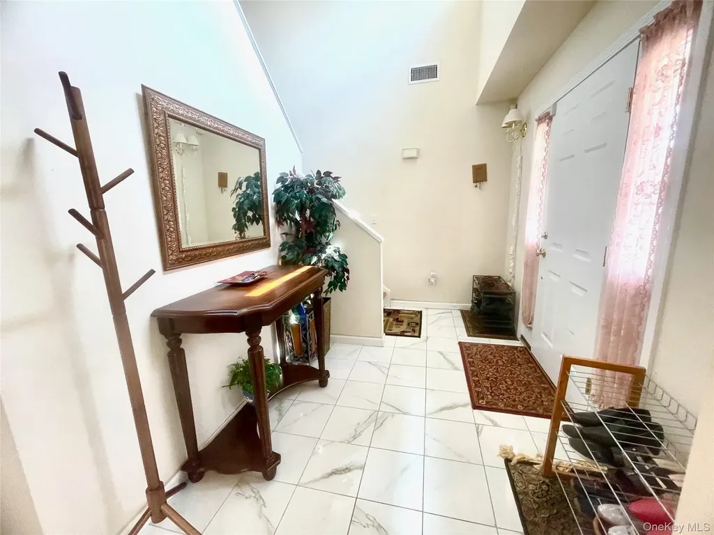 24 3rd Street Middletown NY 10940