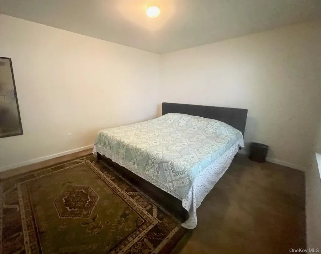 24 3rd Street Middletown NY 10940