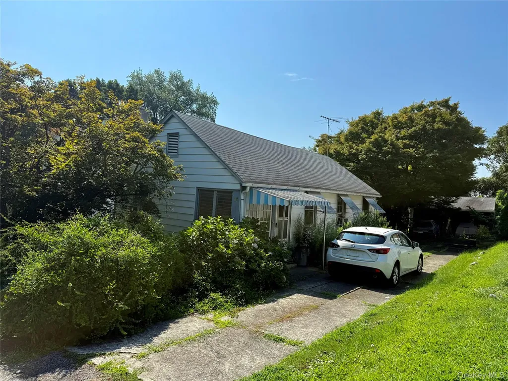 22 Lafayette Avenue Ossining NY 10562