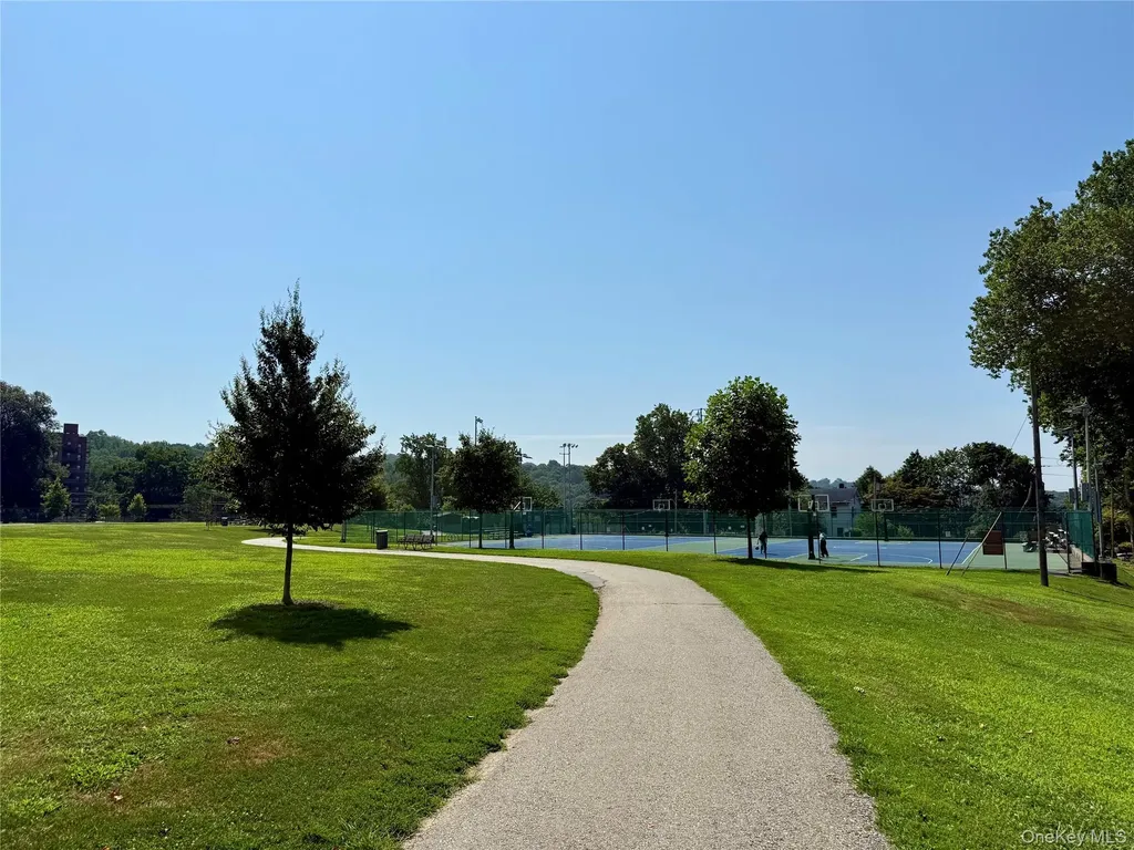 22 Lafayette Avenue Ossining NY 10562