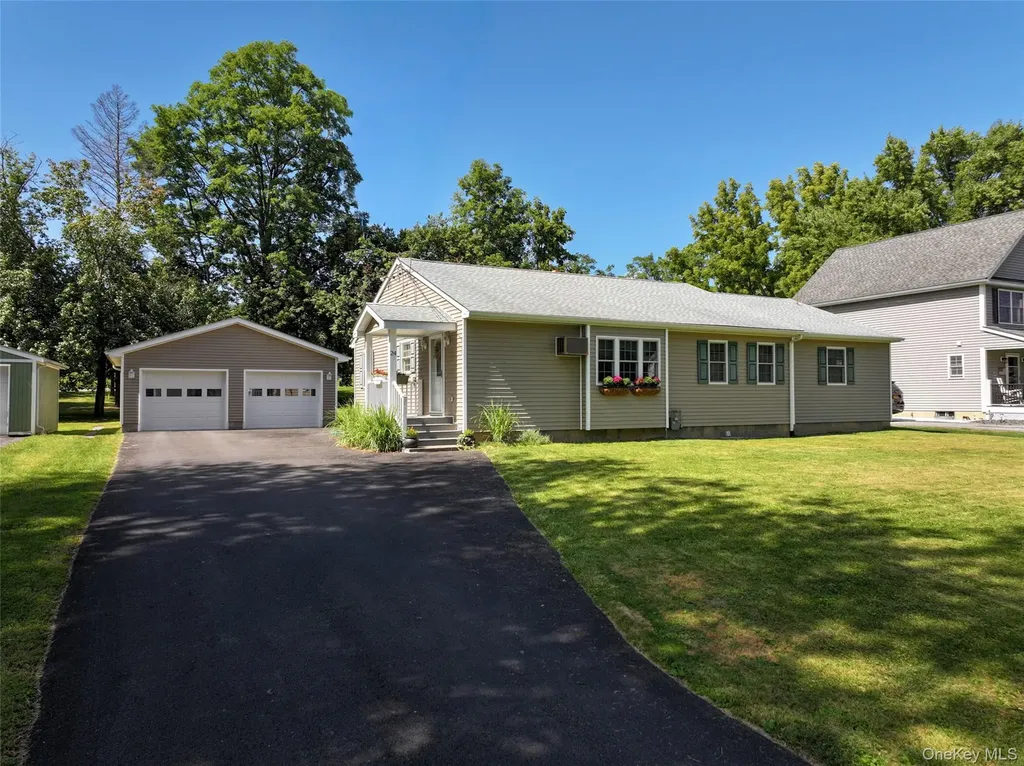 24 Taft Avenue Montgomery NY 12549