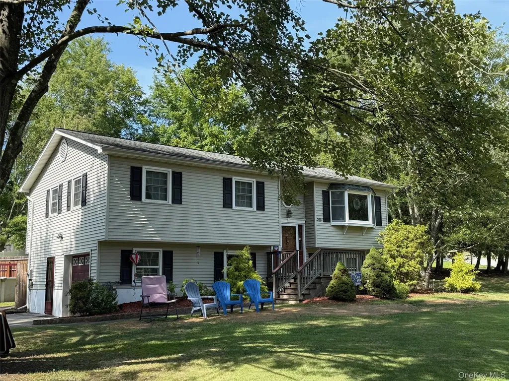 200 Cardinal Drive Montgomery NY 12549