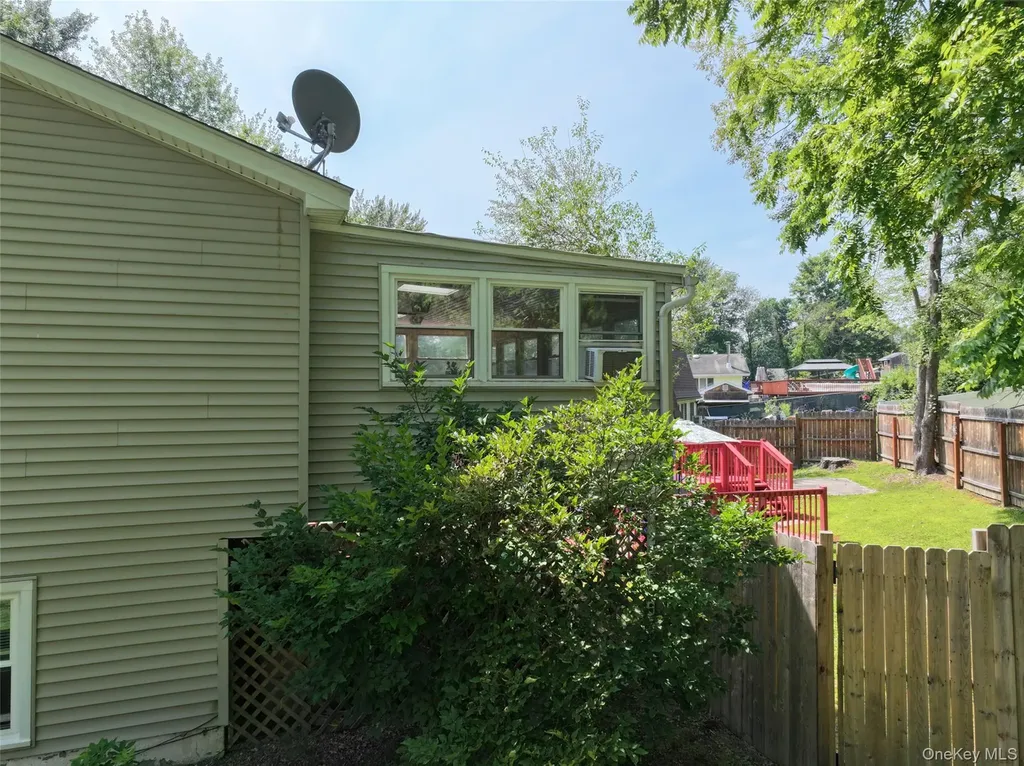 200 Cardinal Drive Montgomery NY 12549