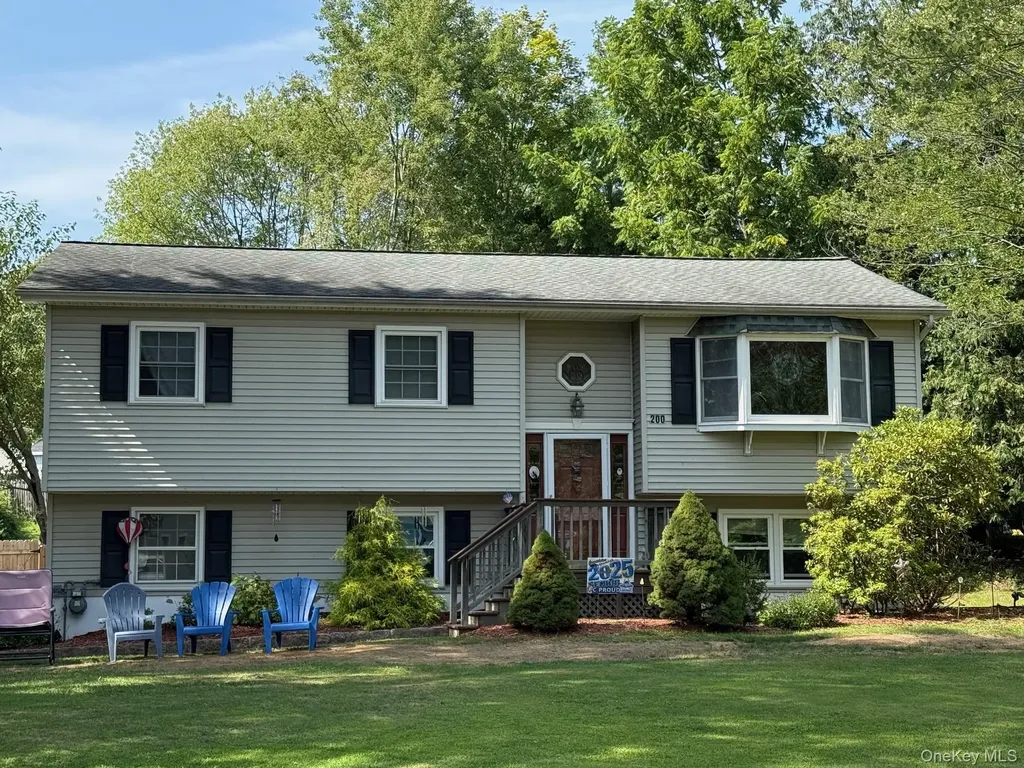 200 Cardinal Drive Montgomery NY 12549