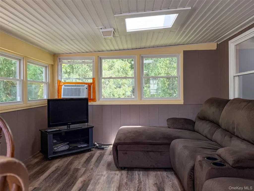 200 Cardinal Drive Montgomery NY 12549