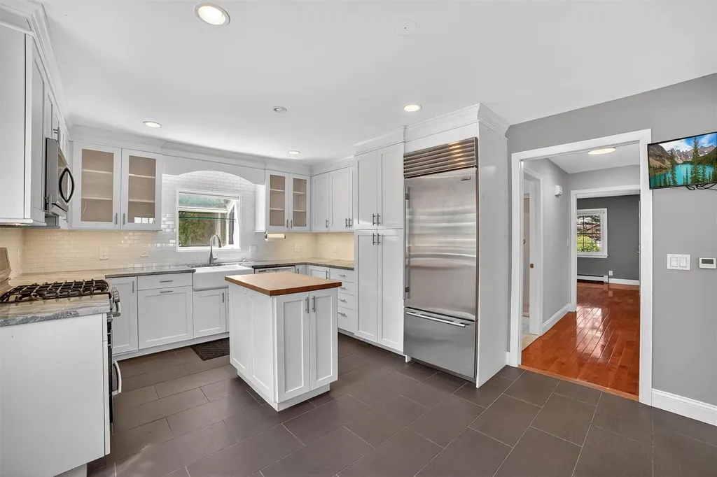 44 Standish Avenue Yonkers NY 10710