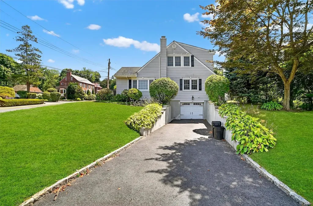 44 Standish Avenue Yonkers NY 10710
