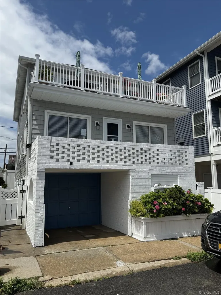 19 Minnesota Avenue Long Beach NY 11561
