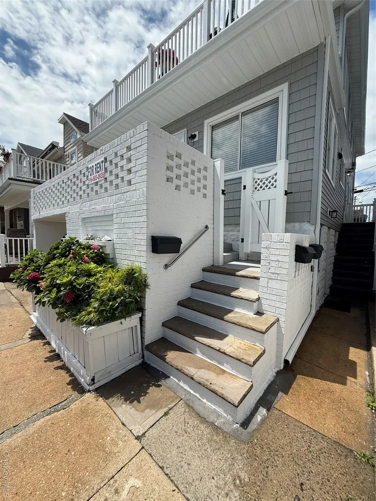 19 Minnesota Avenue Long Beach NY 11561