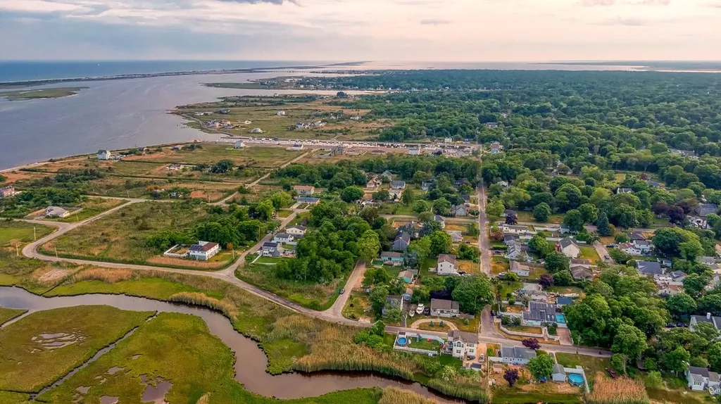 63 Washington Avenue Mastic Beach NY 11951
