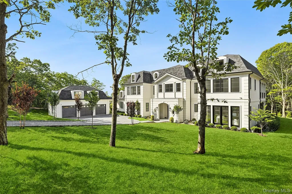 3360 Wunneweta Road Cutchogue NY 11935