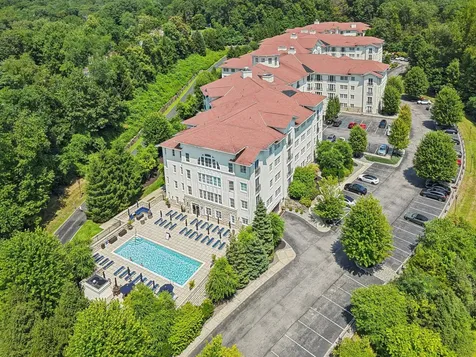 514 Trump Park Shrub Oak NY 10588