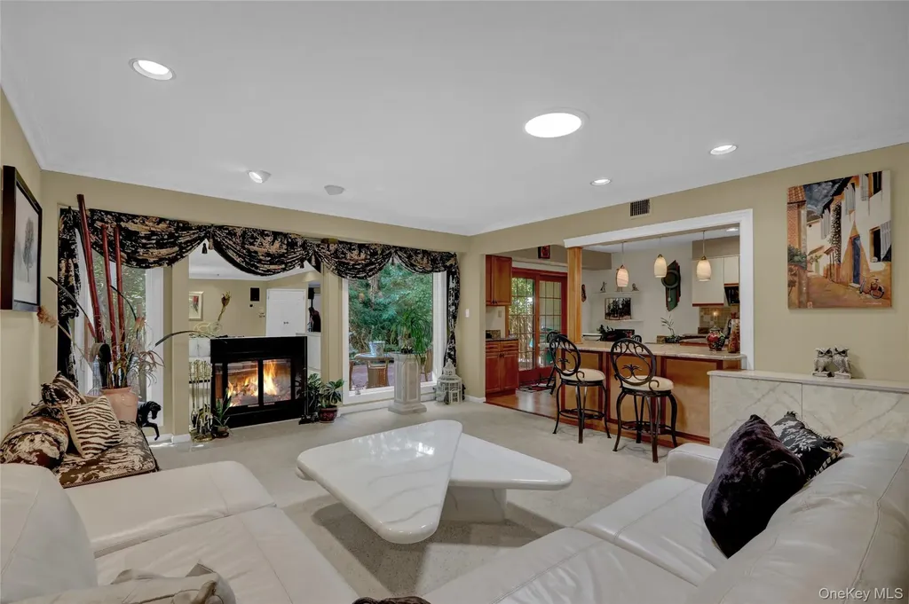 52 Boathouse Lane Bay Shore NY 11706