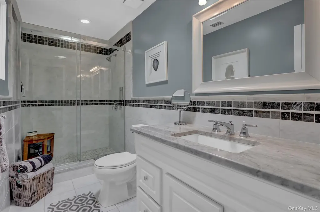 52 Boathouse Lane Bay Shore NY 11706