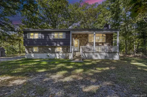 203 Martin Road Lagrangeville NY 12540