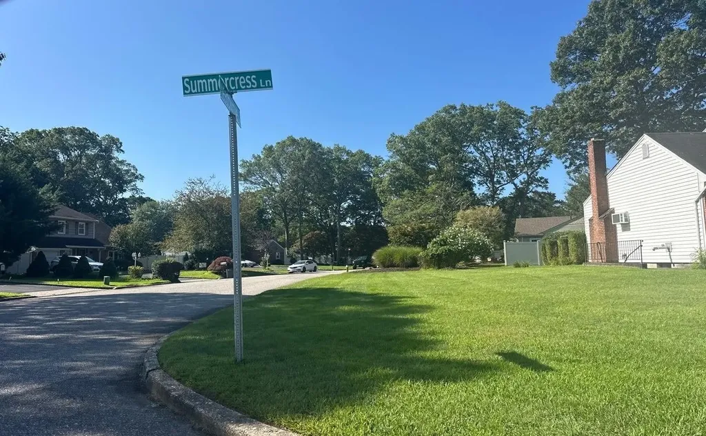 43 Summercress Lane Coram NY 11727