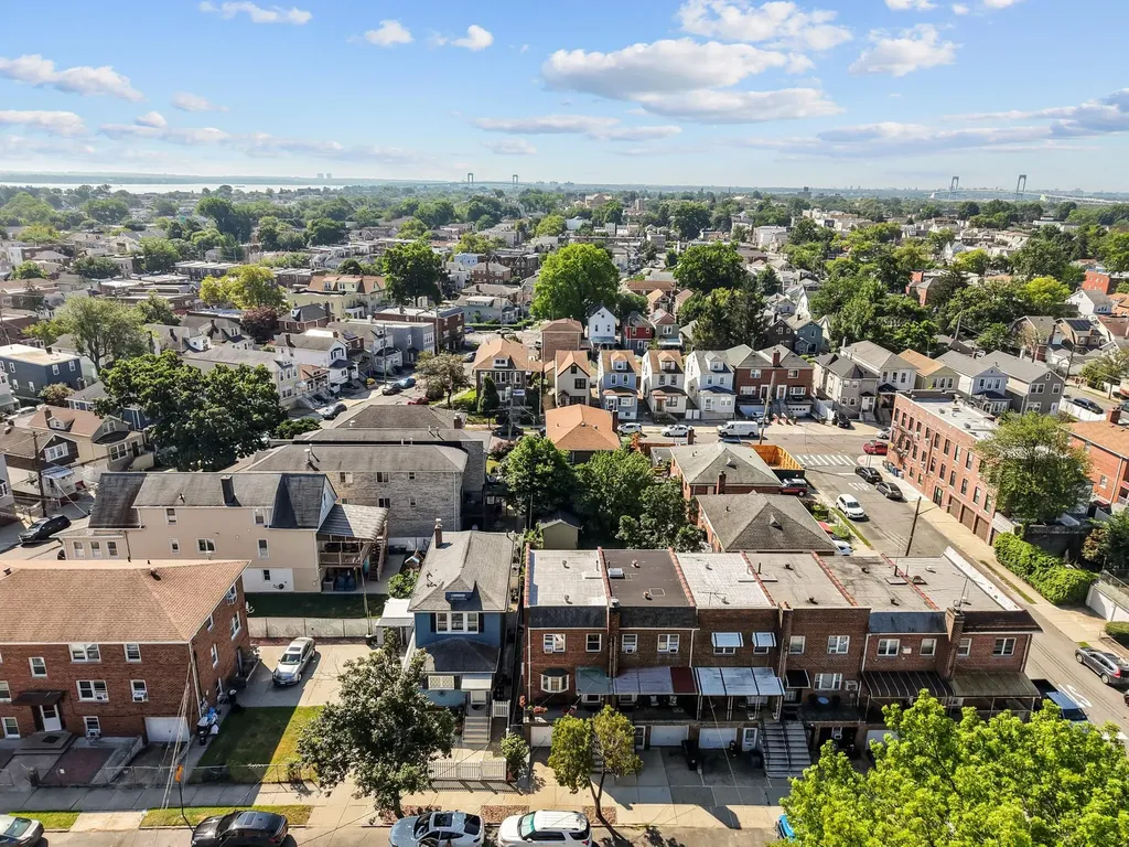 2940 Dudley Avenue Bronx NY 10461