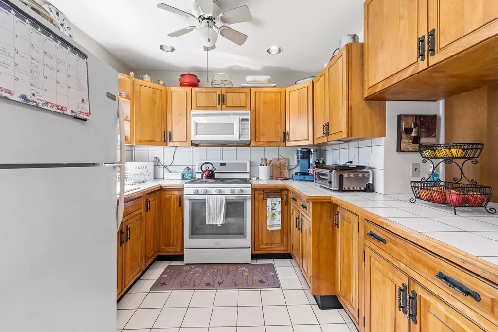 2940 Dudley Avenue Bronx NY 10461
