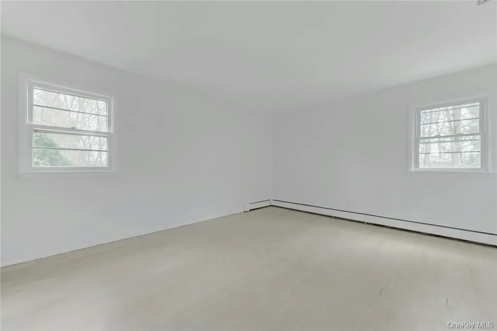 25 Cragmere Road Airmont NY 10901