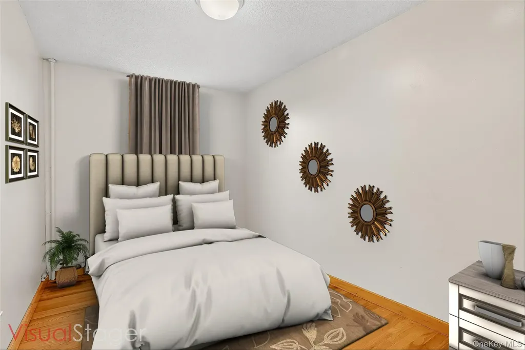 1036 Metcalf Avenue Bronx NY 10472